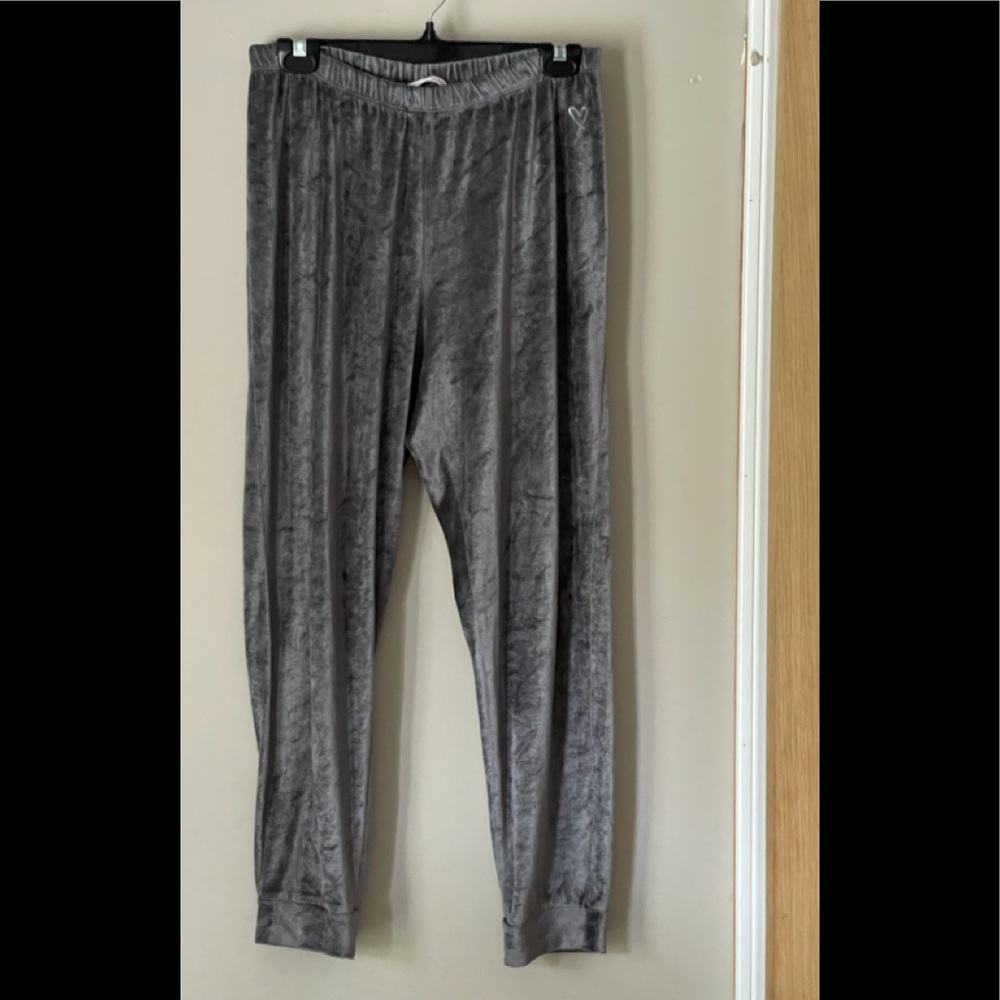 Victoria secrets velvet crop jogger EUC